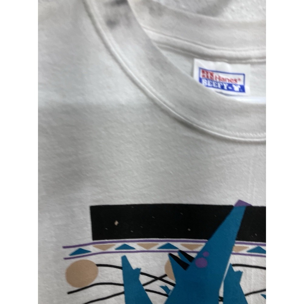 Vintage Deadstock 90s Hanes Beefy Shirt Southwestern Coyote Moon White Small - Picture 5 of 15